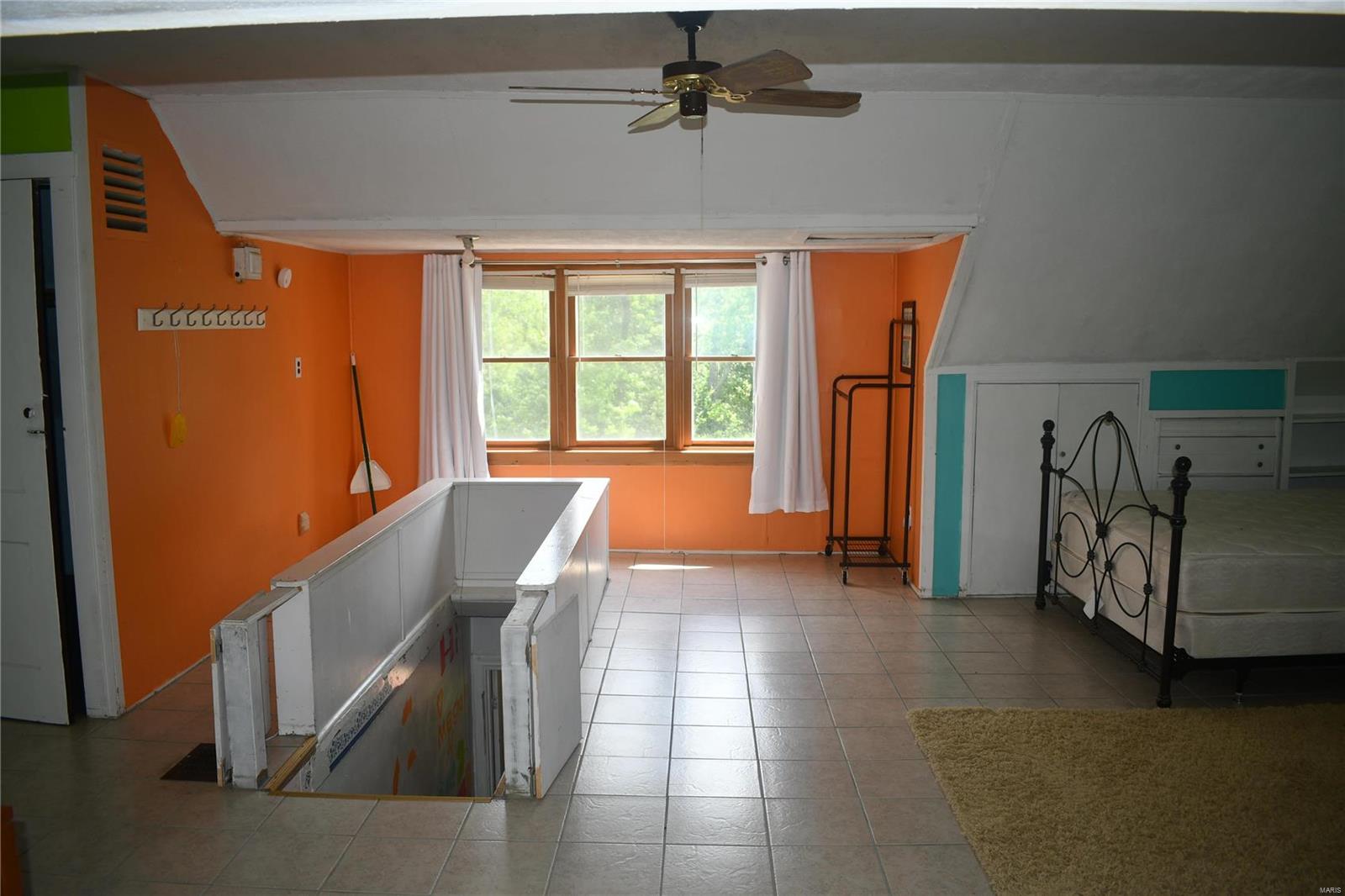 Farmington, Missouri 63640, United States, 2 Bedrooms Bedrooms, ,2 BathroomsBathrooms,Residential,Pending,56657