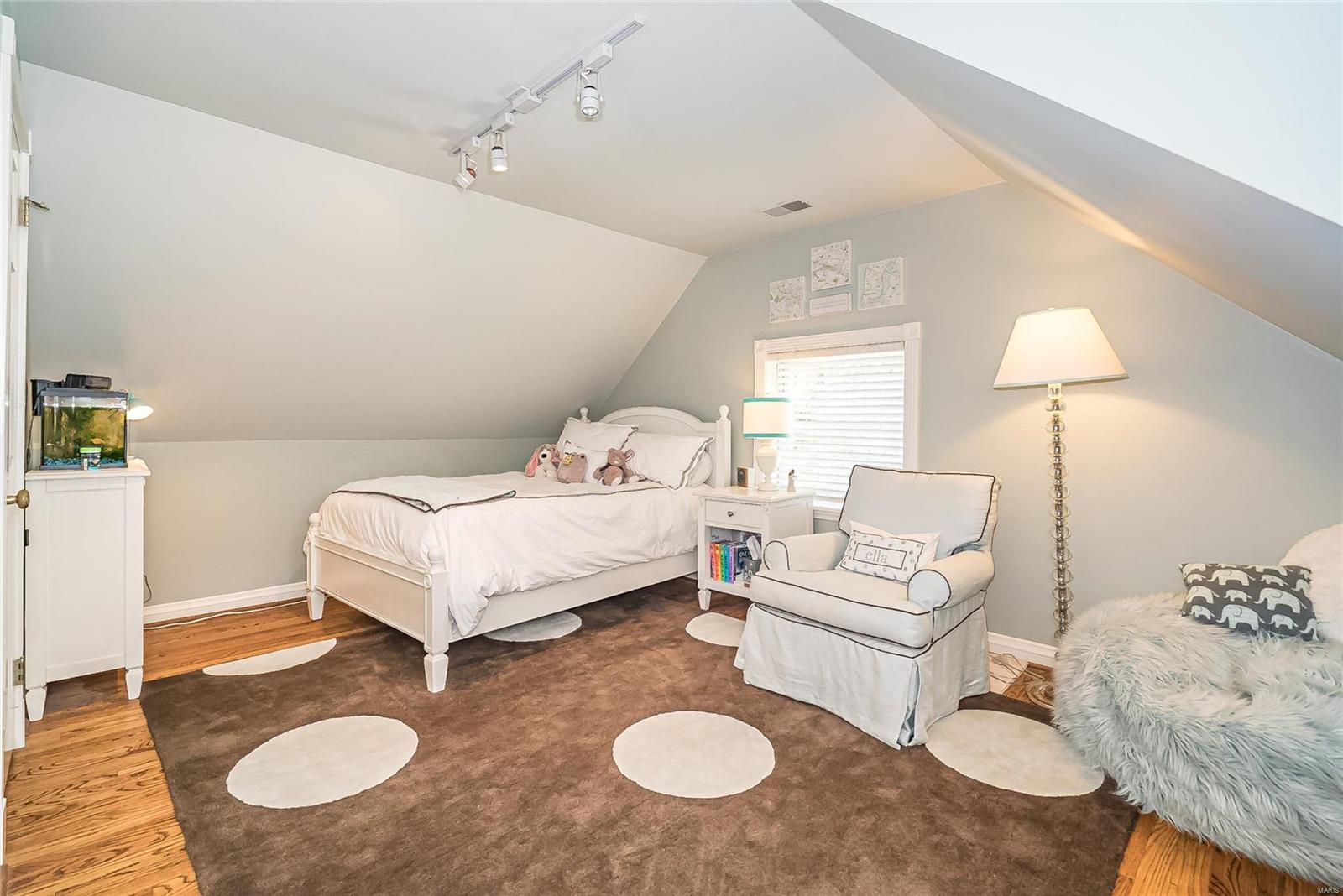 SUR 2852 SUBD OF - Residential