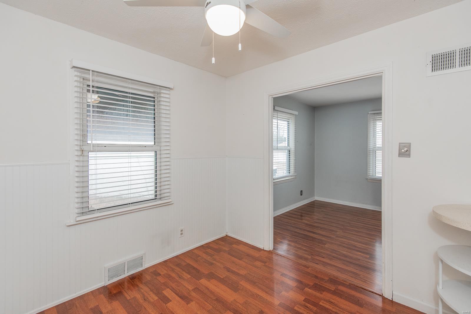 St Louis, Missouri 63125, United States, 2 Bedrooms Bedrooms, ,2 BathroomsBathrooms,Residential,Pending,7578