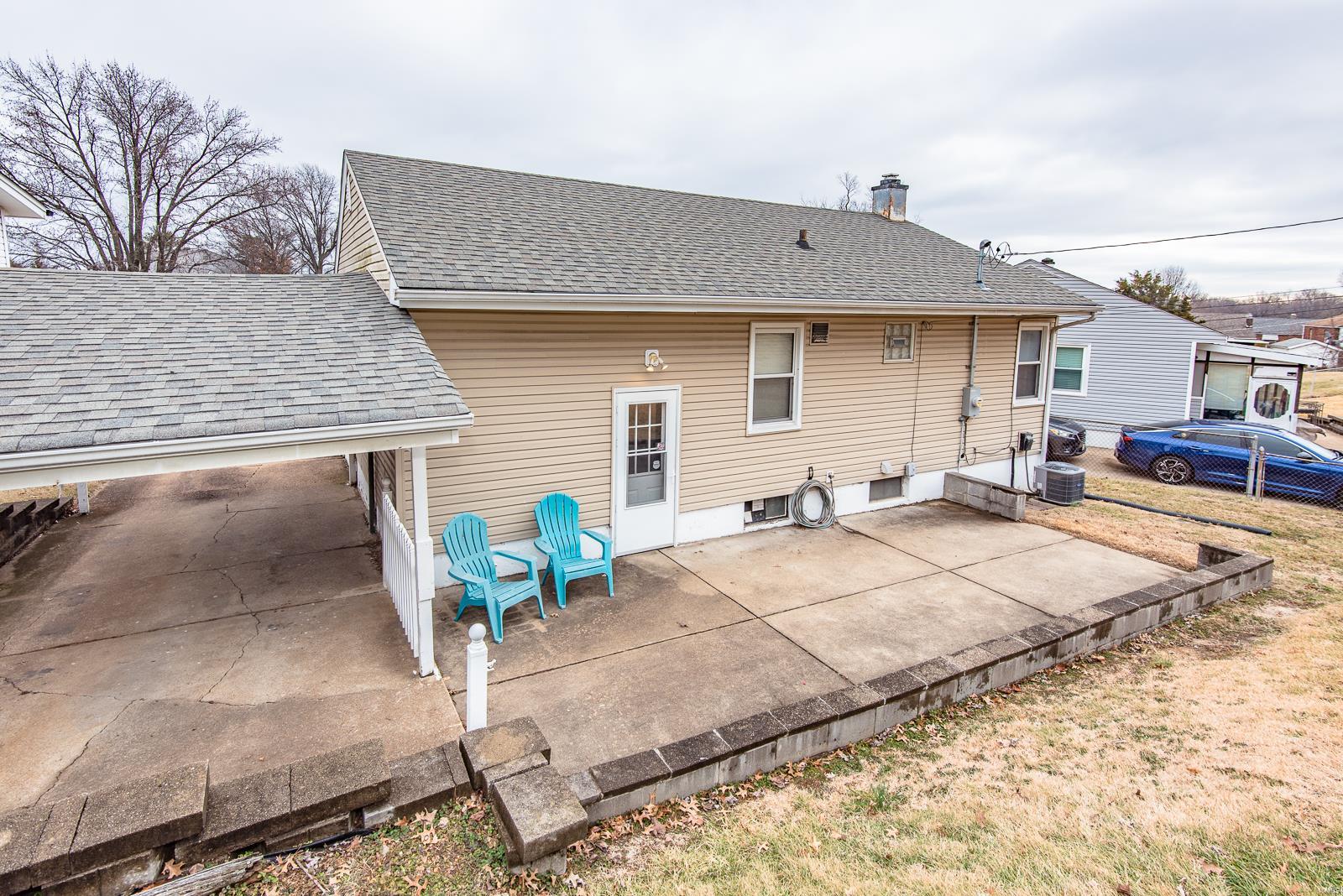 St Louis, Missouri 63125, United States, 2 Bedrooms Bedrooms, ,2 BathroomsBathrooms,Residential,Pending,7578