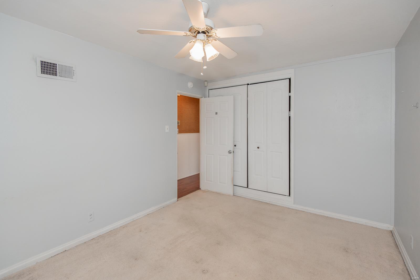 St Louis, Missouri 63125, United States, 2 Bedrooms Bedrooms, ,2 BathroomsBathrooms,Residential,Pending,7578