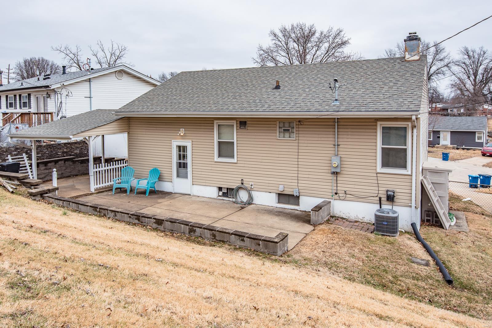 St Louis, Missouri 63125, United States, 2 Bedrooms Bedrooms, ,2 BathroomsBathrooms,Residential,Pending,7578