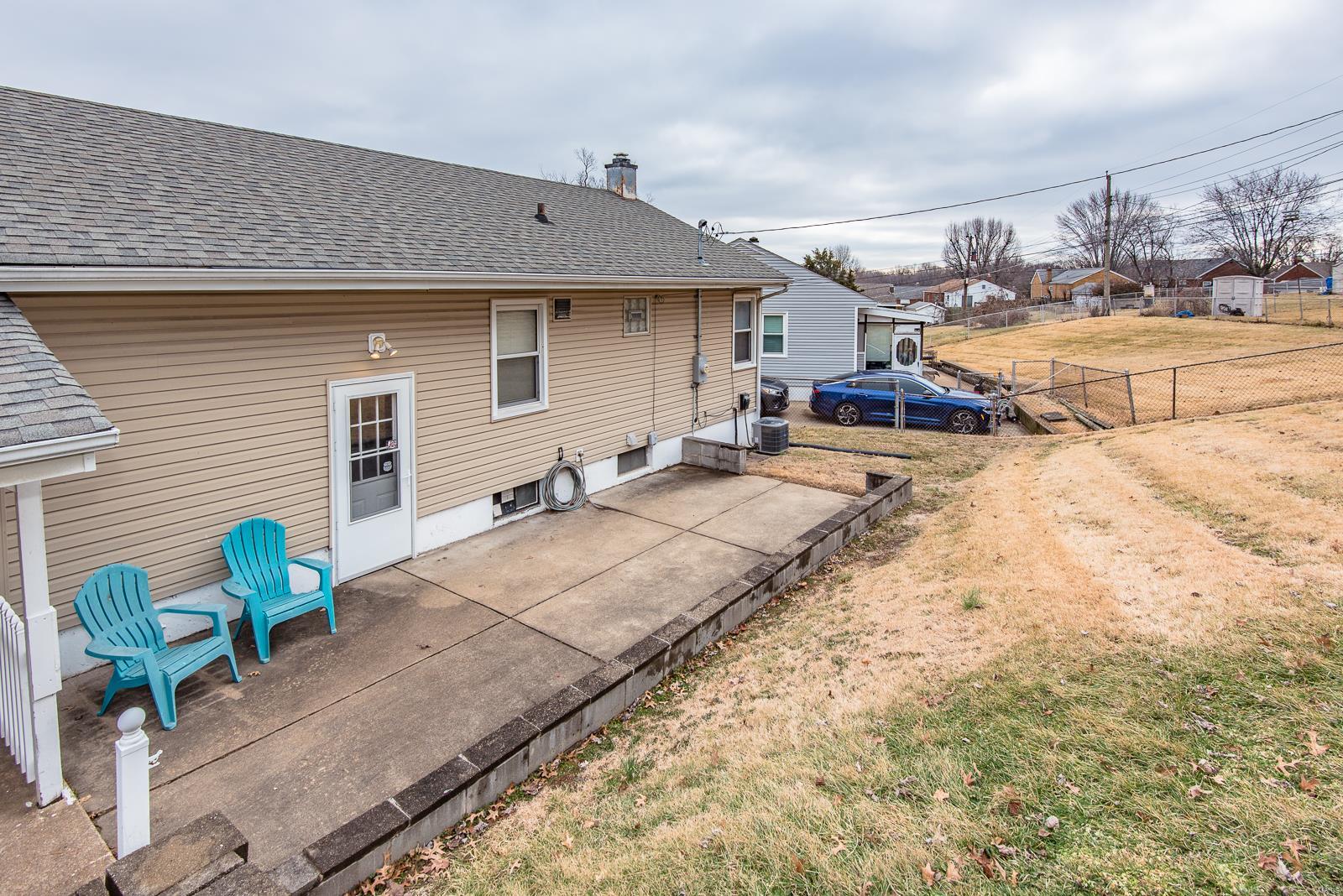 St Louis, Missouri 63125, United States, 2 Bedrooms Bedrooms, ,2 BathroomsBathrooms,Residential,Pending,7578