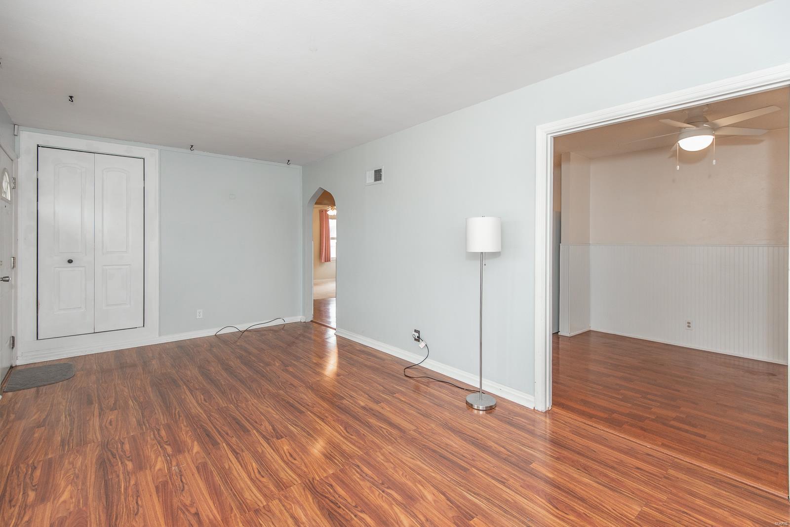 St Louis, Missouri 63125, United States, 2 Bedrooms Bedrooms, ,2 BathroomsBathrooms,Residential,Pending,7578