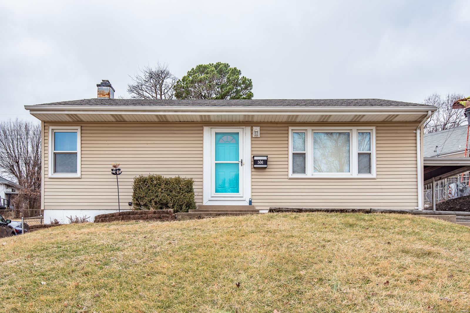 St Louis, Missouri 63125, United States, 2 Bedrooms Bedrooms, ,2 BathroomsBathrooms,Residential,Pending,7578