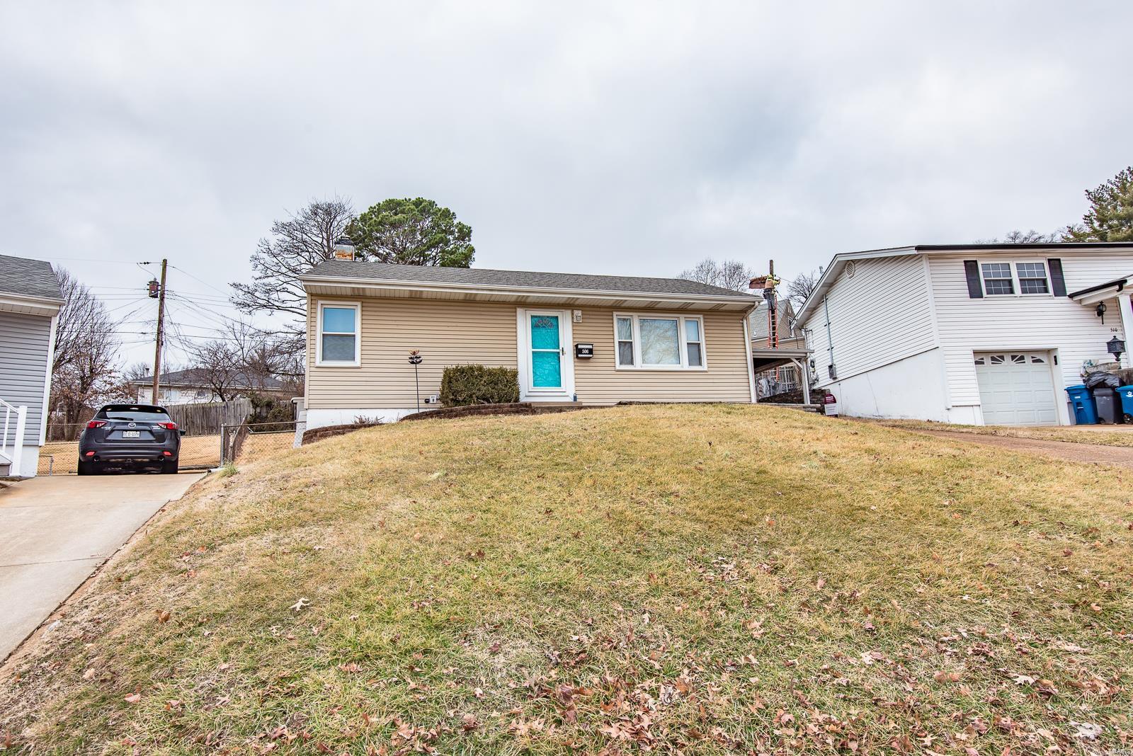 St Louis, Missouri 63125, United States, 2 Bedrooms Bedrooms, ,2 BathroomsBathrooms,Residential,Pending,7578