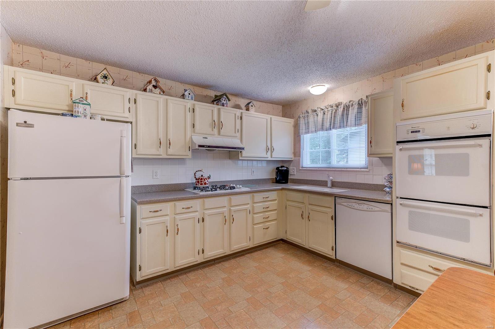 Seven Oaks - Residential