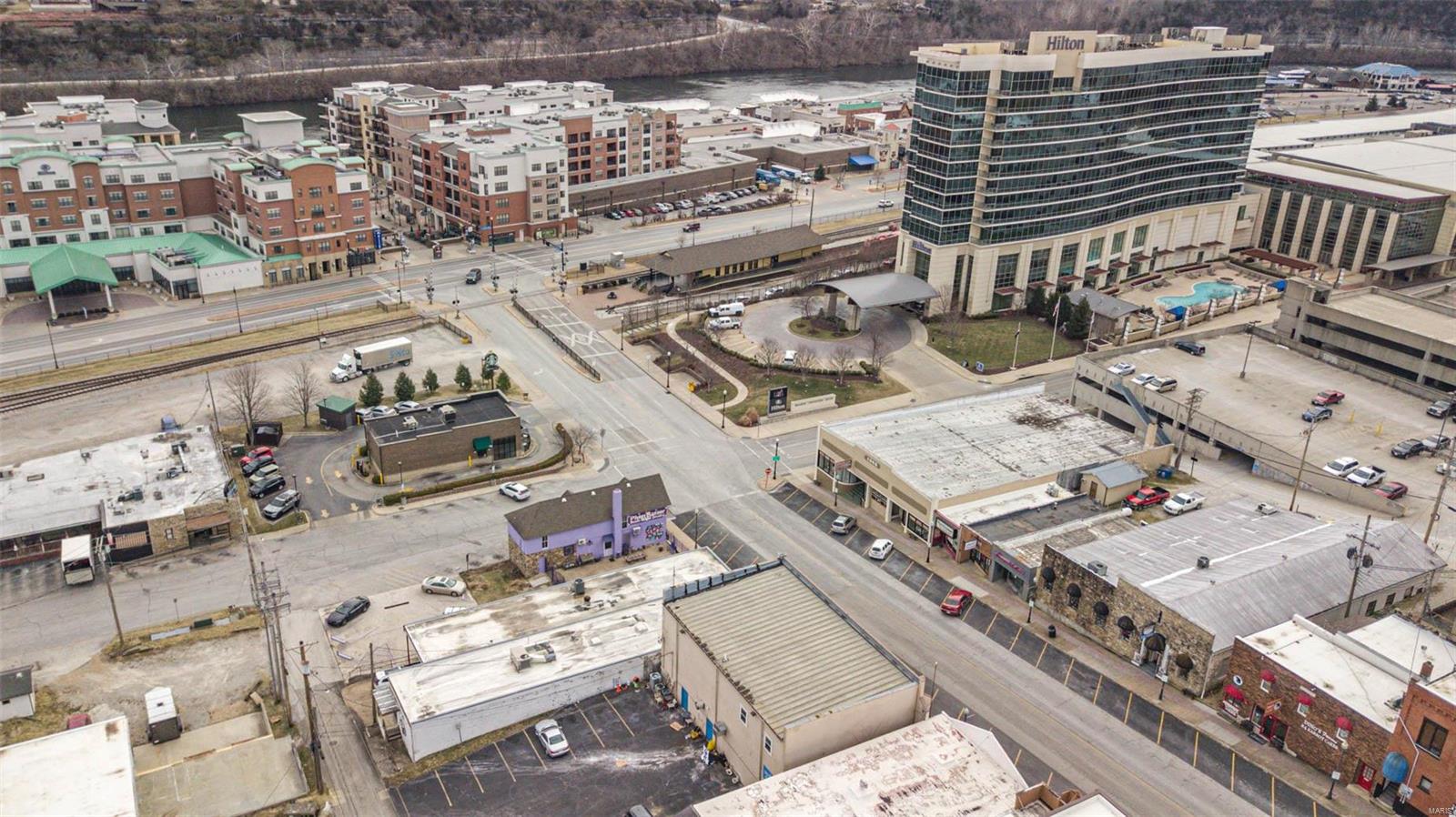 NON SUBDIVISION - Commercial Sale