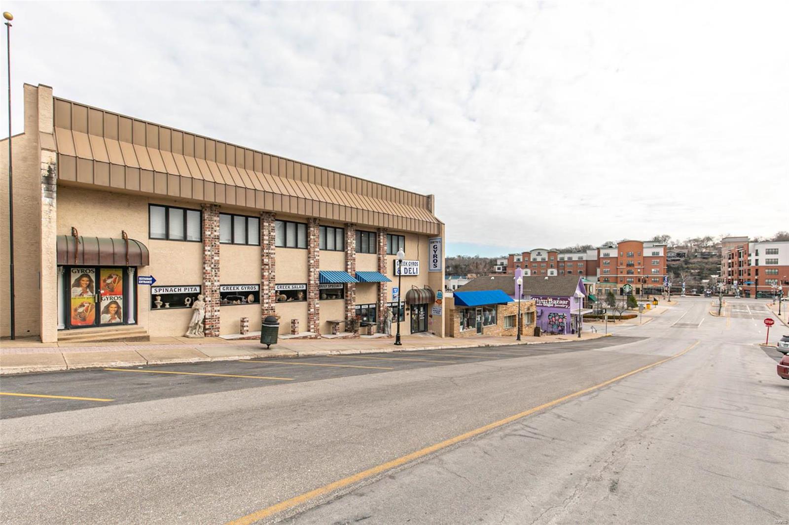 NON SUBDIVISION - Commercial Sale