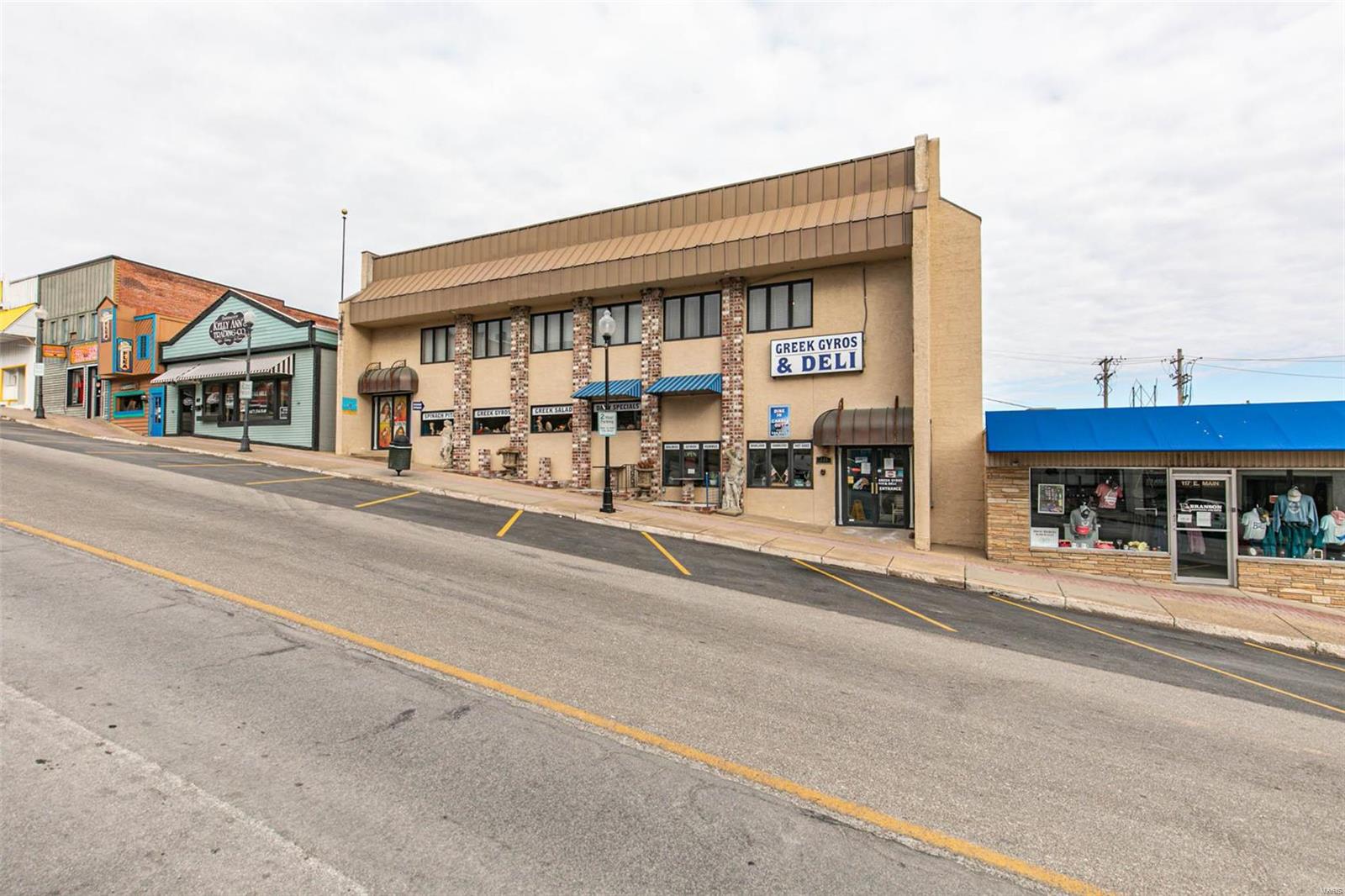 NON SUBDIVISION - Commercial Sale