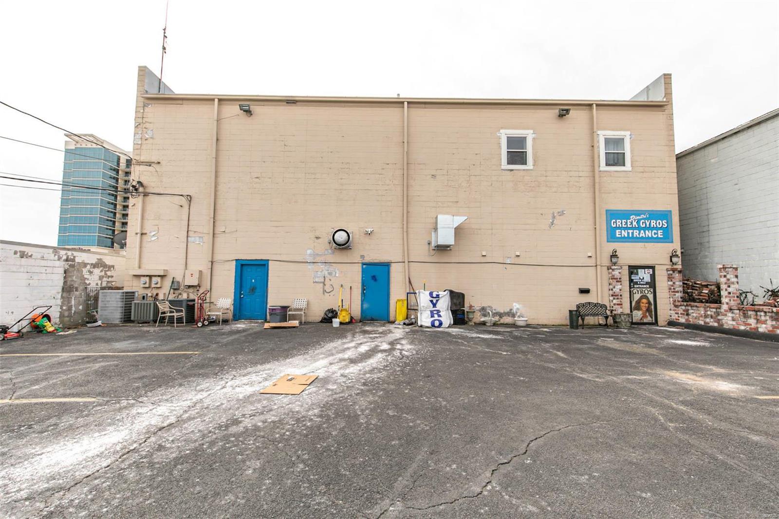 NON SUBDIVISION - Commercial Sale