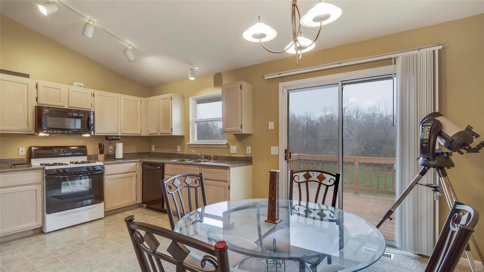 Old Jamestown Forest - Residential