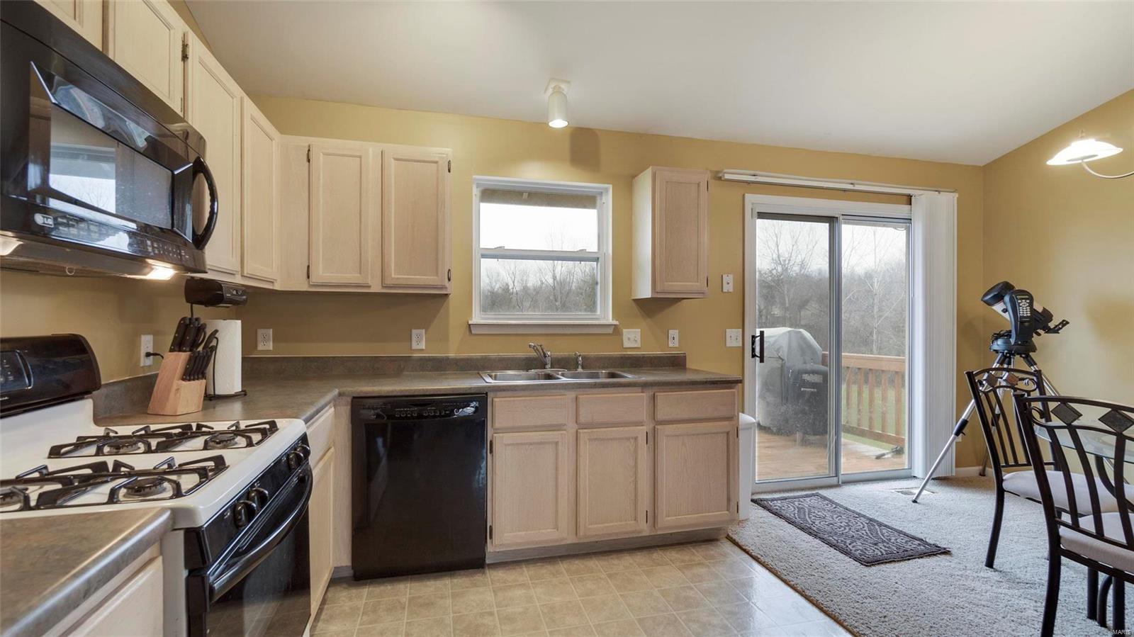 Old Jamestown Forest - Residential