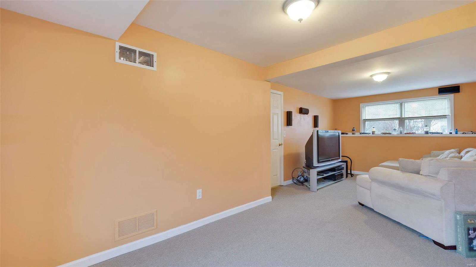 Old Jamestown Forest - Residential