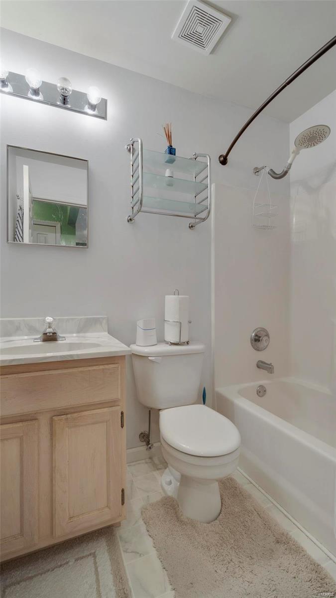 Old Jamestown Forest - Residential