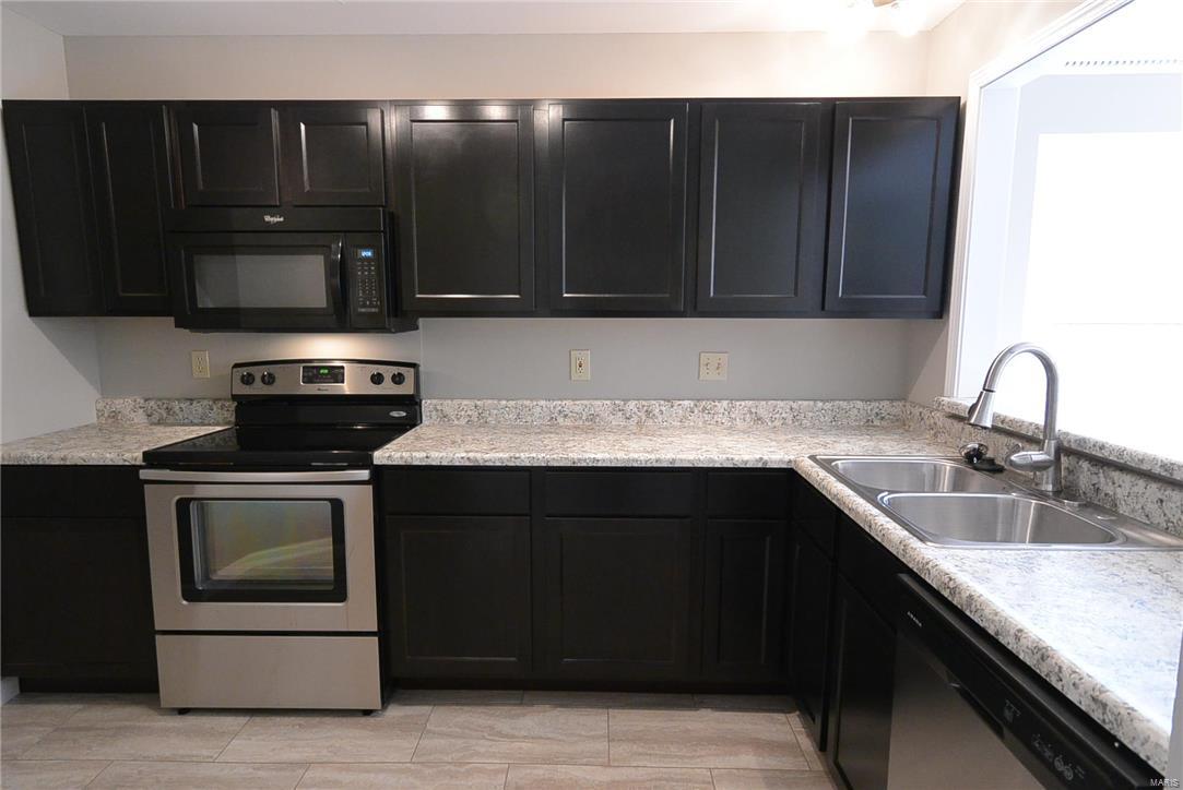 Morningside Twnhs Condo Ph - Residential