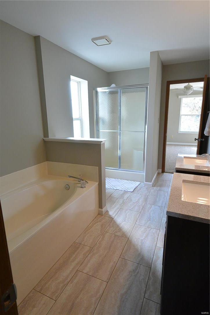 Morningside Twnhs Condo Ph - Residential