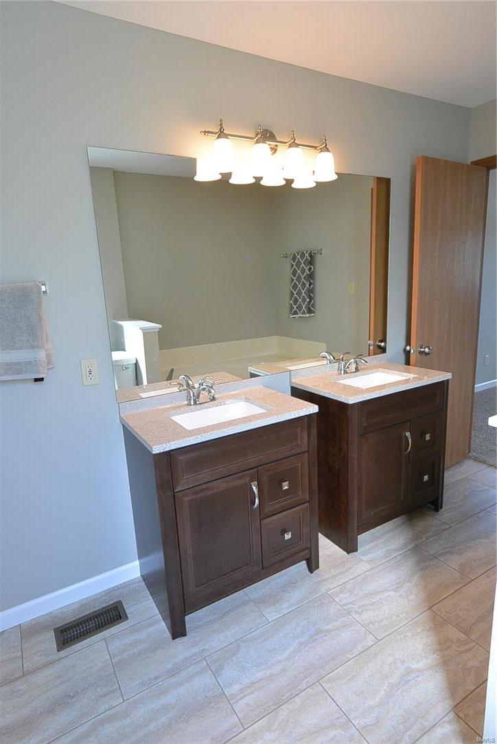 Morningside Twnhs Condo Ph - Residential
