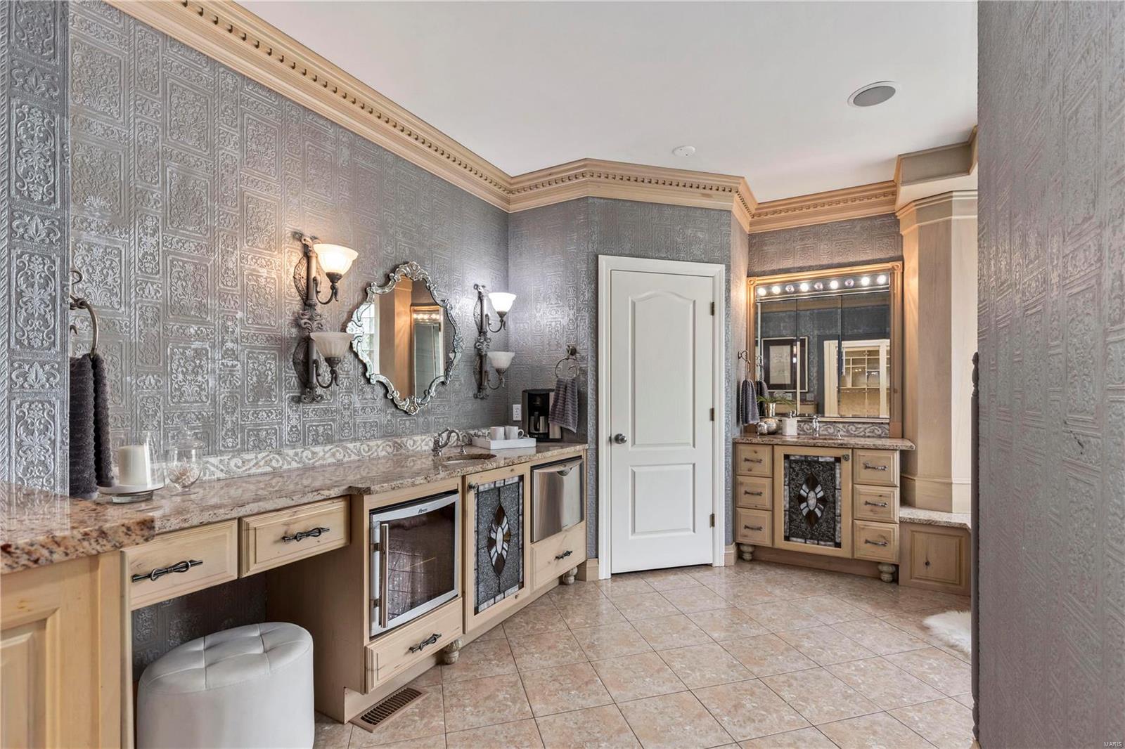 Wyndmoor - Residential