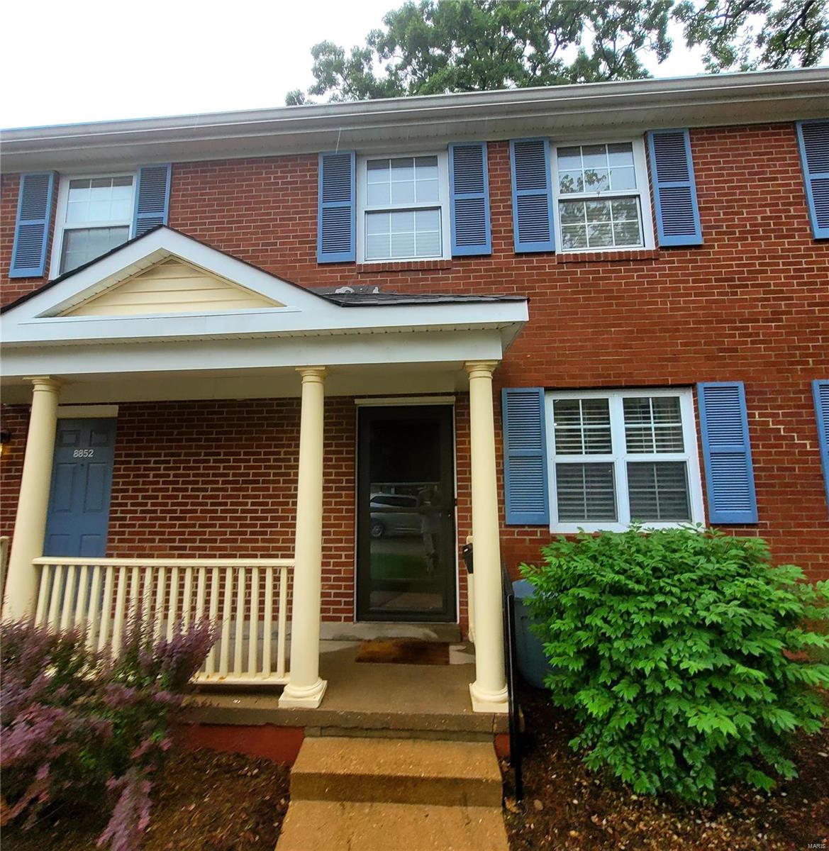 Brentwood Forest Condo Ph Six - Residential