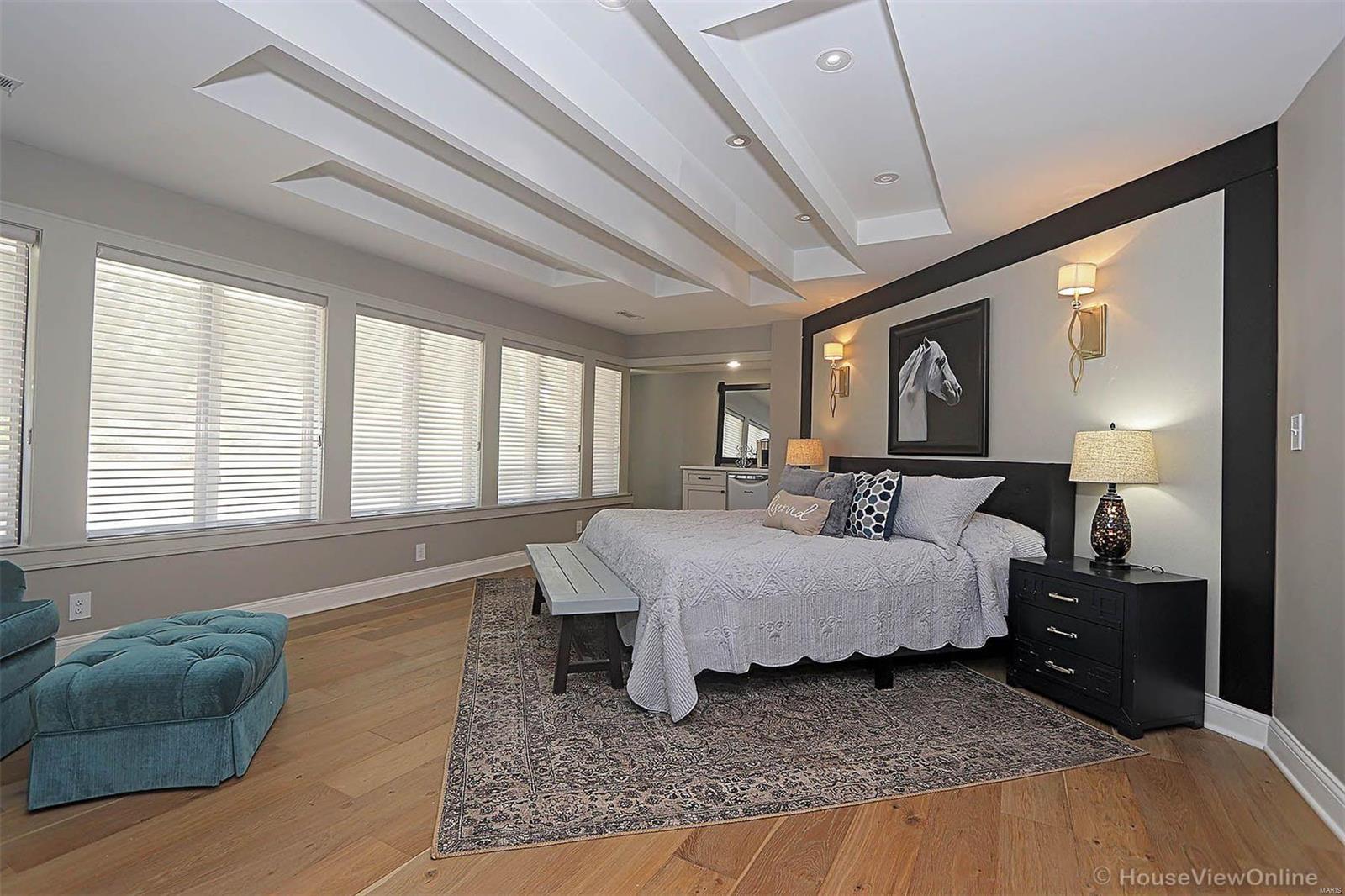 Chateau Oaks - Residential