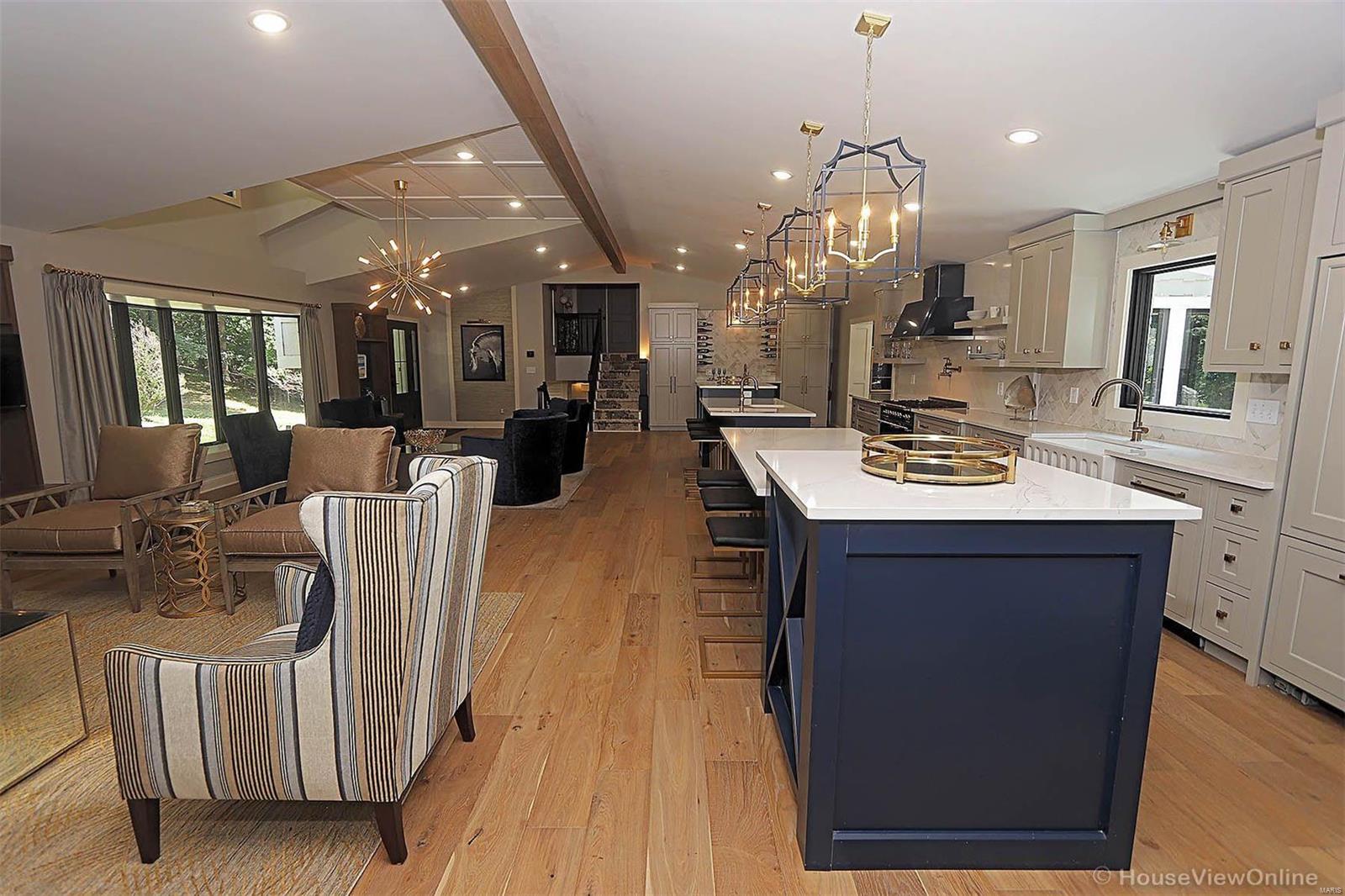 Chateau Oaks - Residential