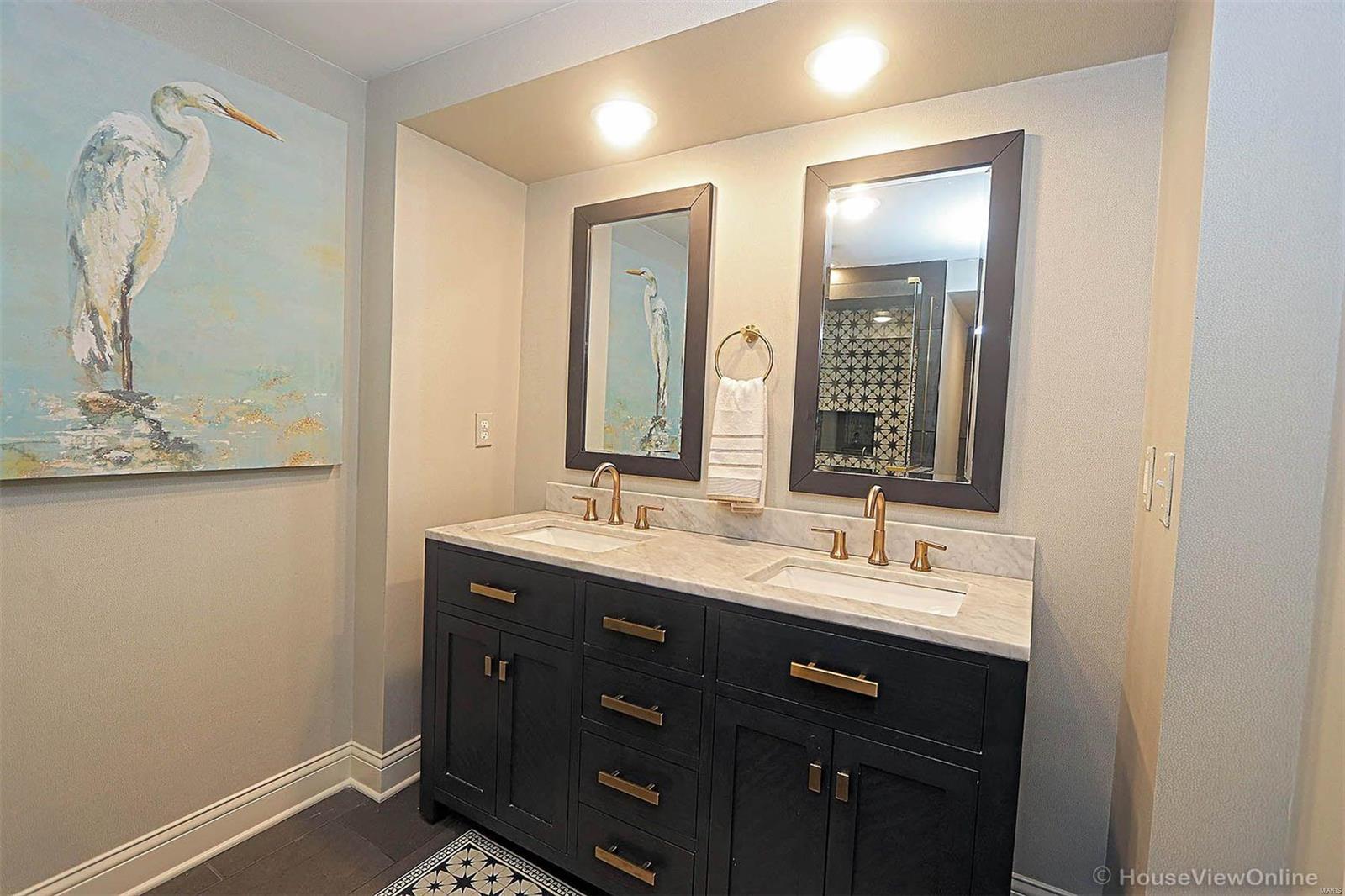 Chateau Oaks - Residential