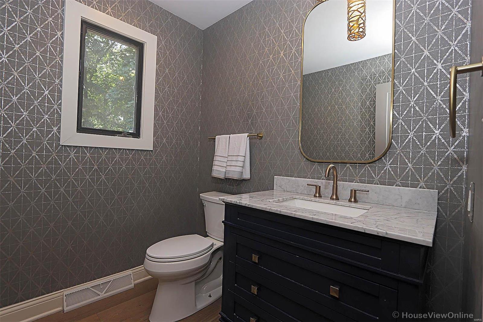 Chateau Oaks - Residential