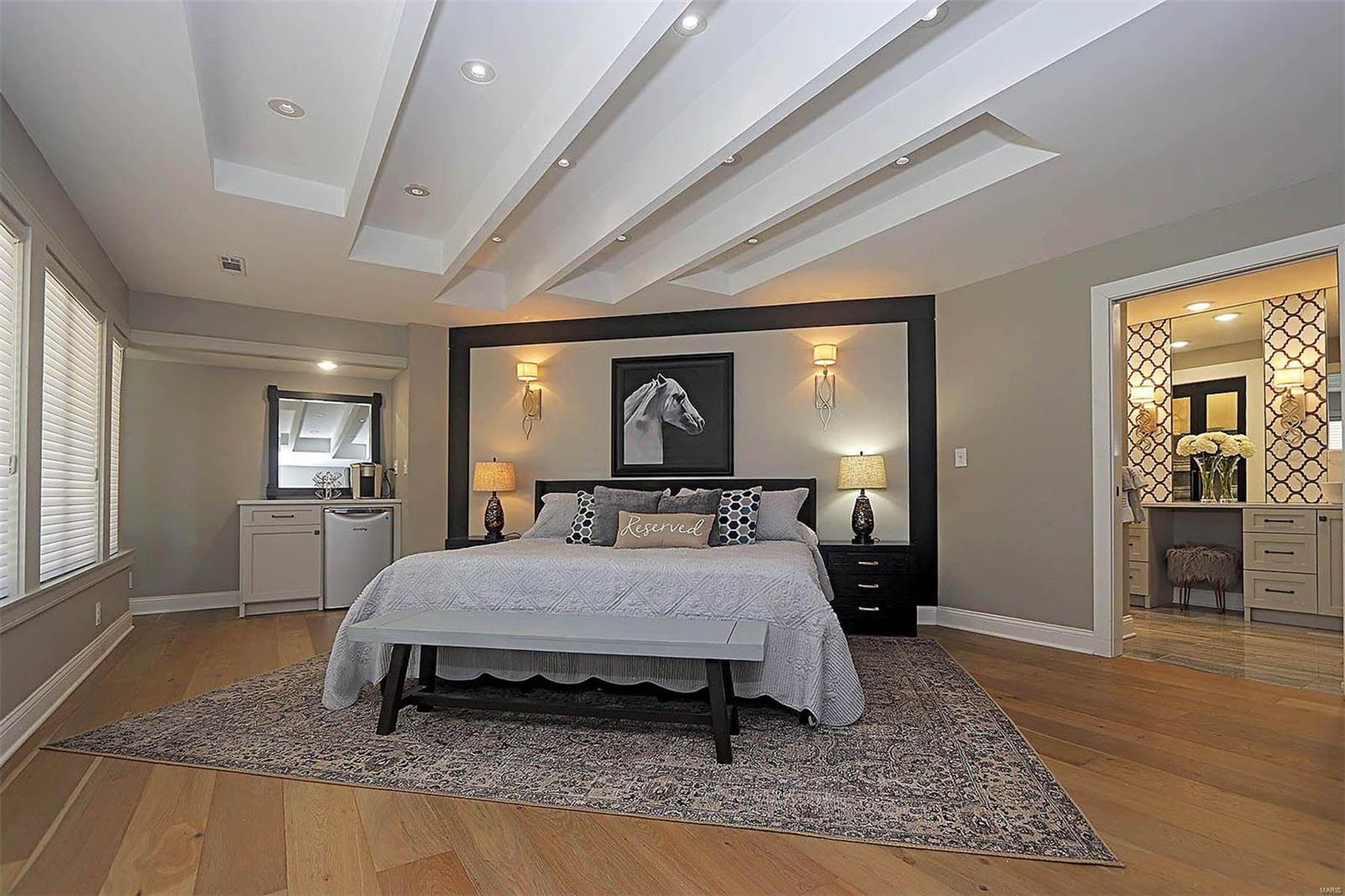 Chateau Oaks - Residential