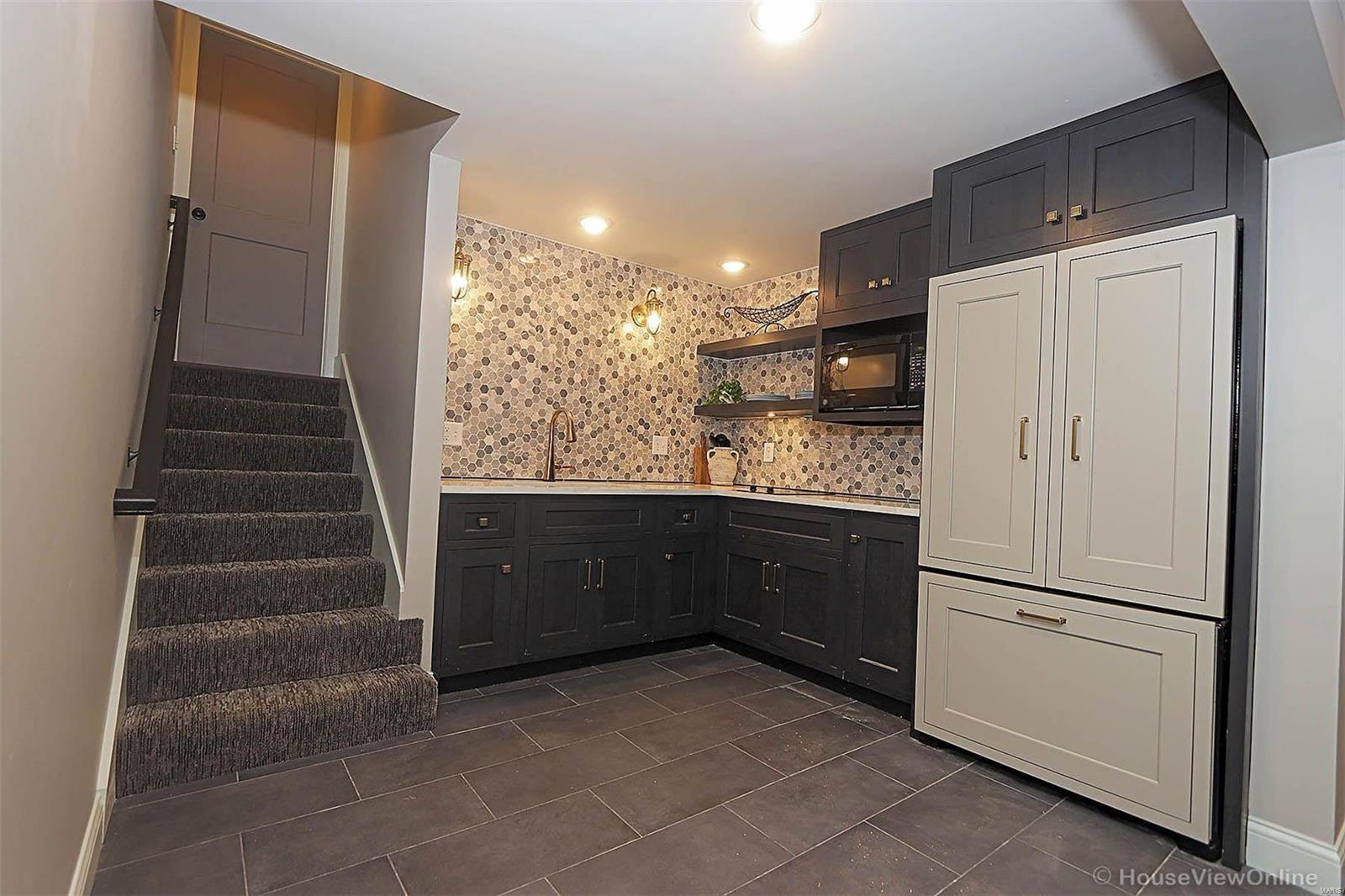 Chateau Oaks - Residential