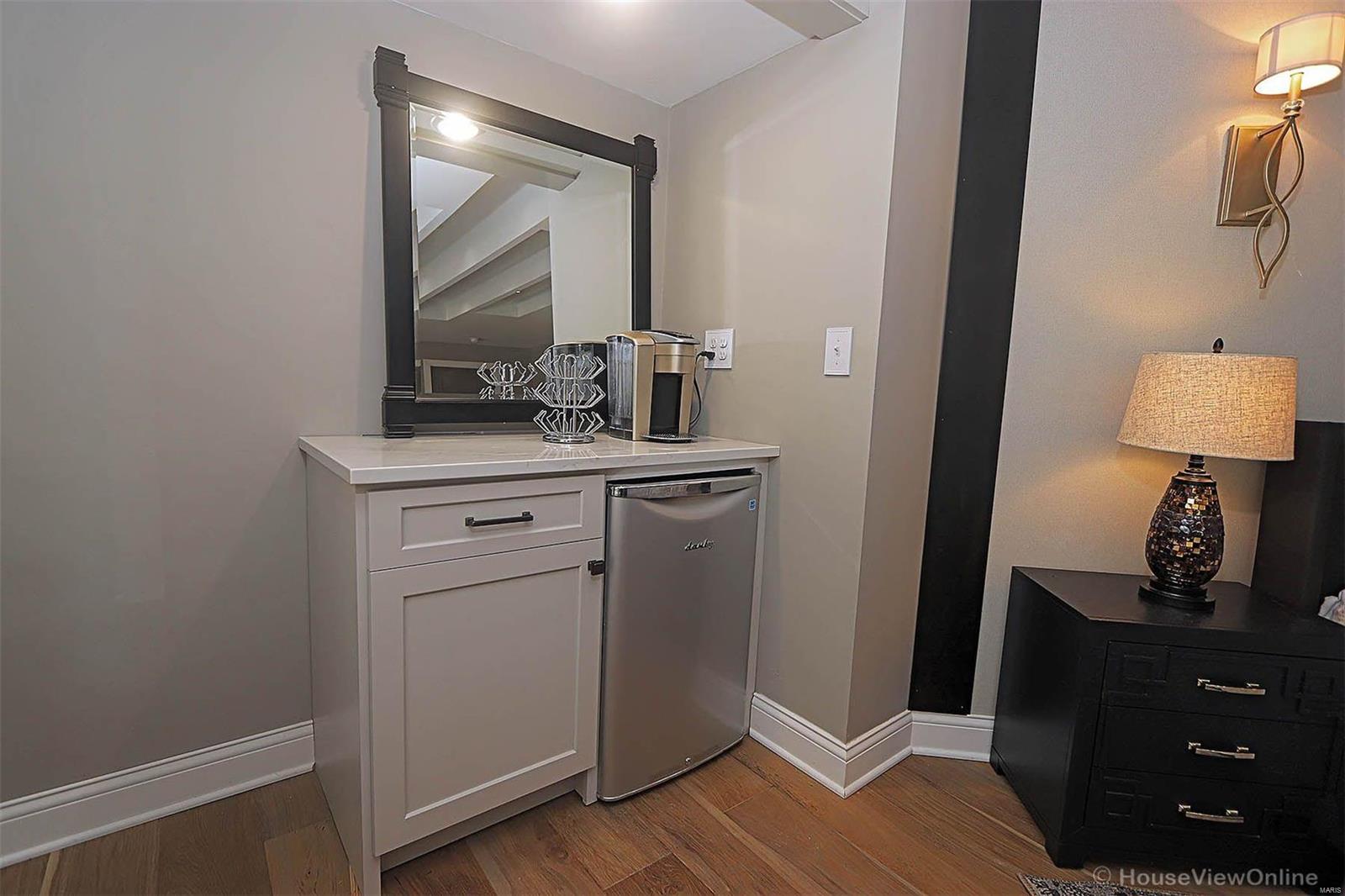 Chateau Oaks - Residential