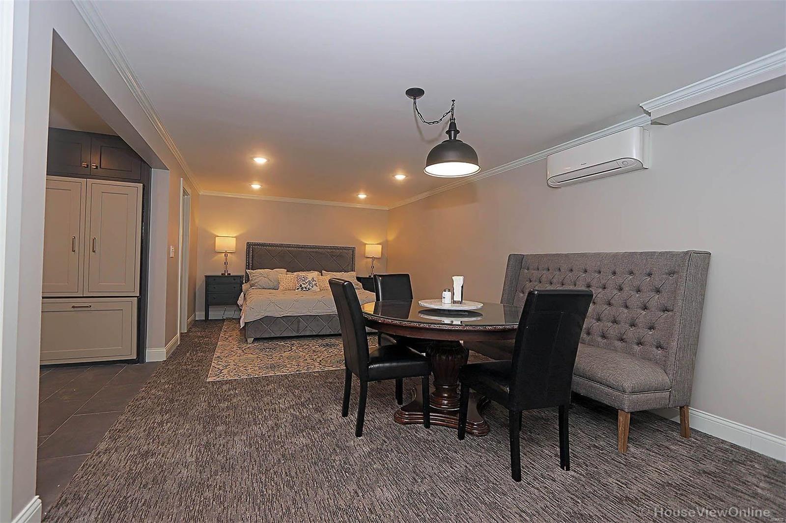 Chateau Oaks - Residential