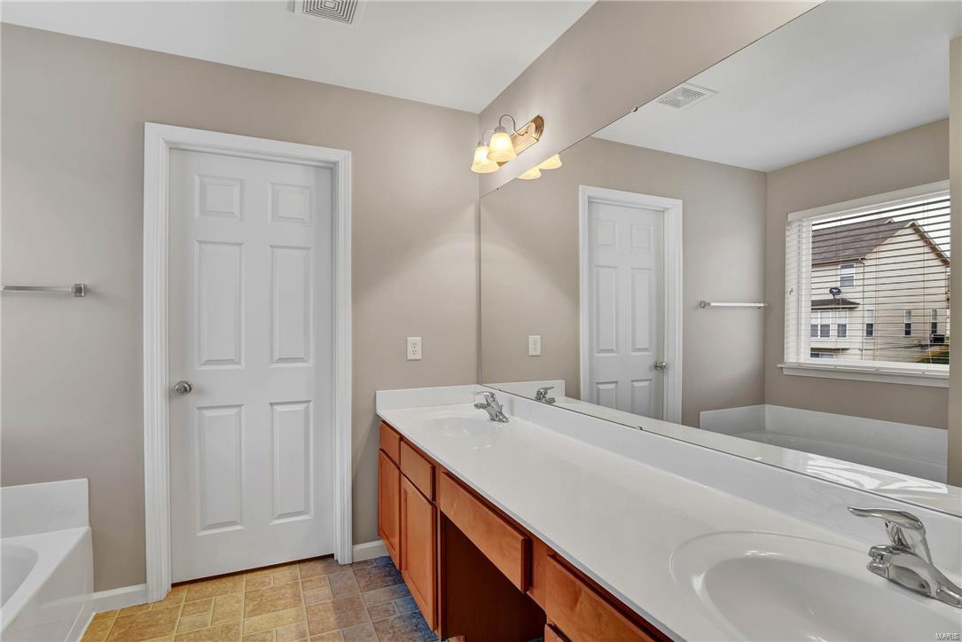 Vlgs At Springhurst #1 - Residential