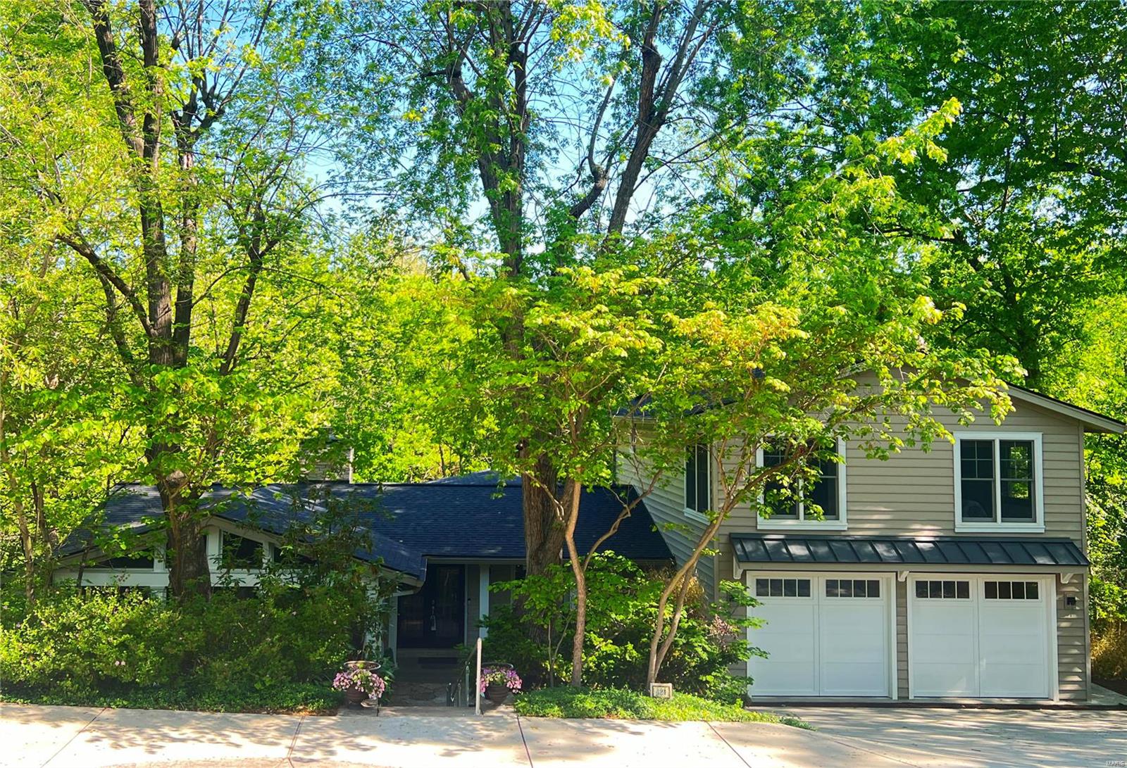 421 & 427 Emmerson Ave Consolidation - Residential