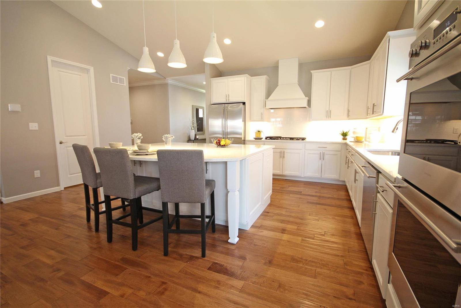 Arbors At Frontenac - Residential