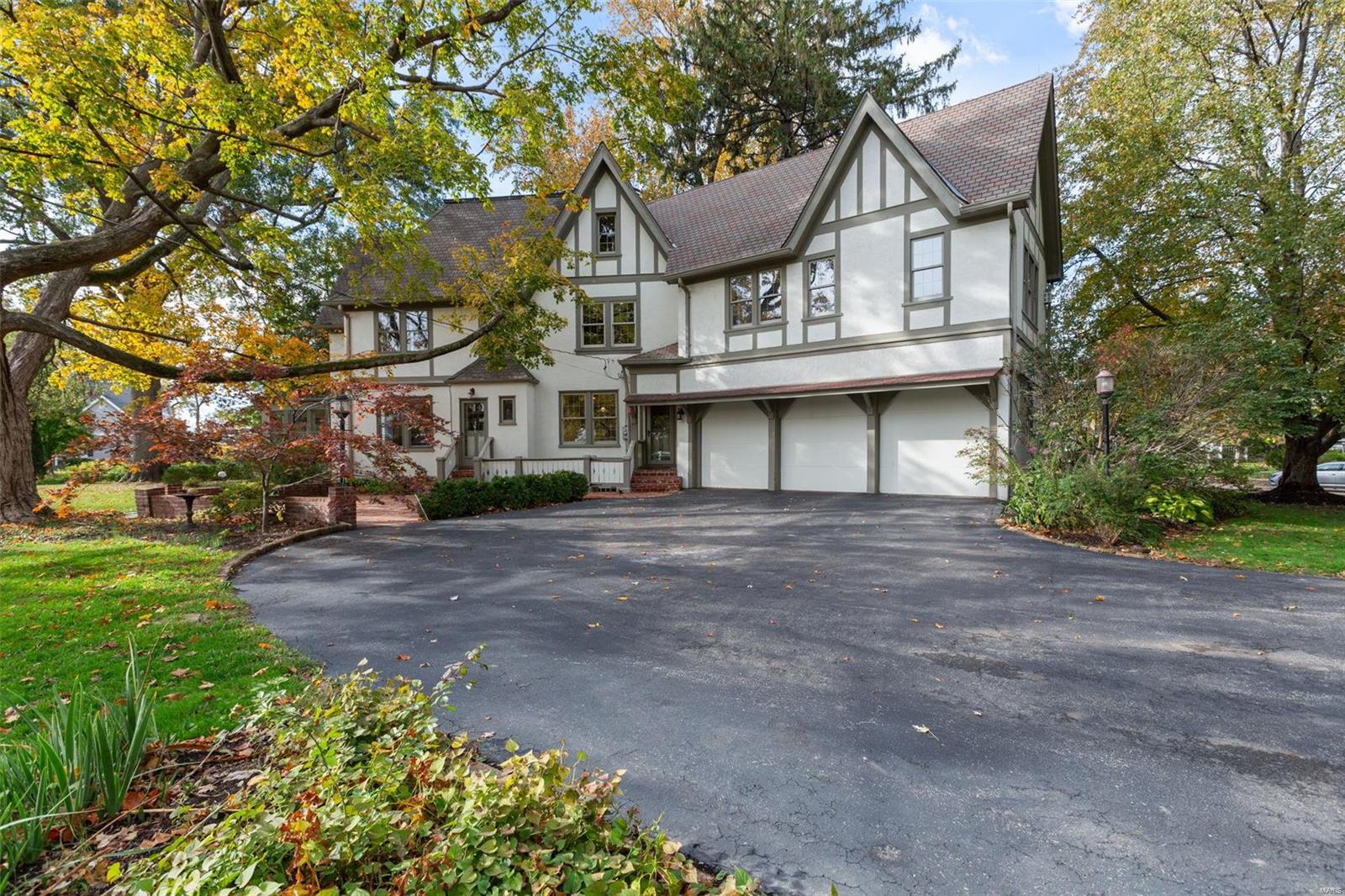 Mermod Place - Residential