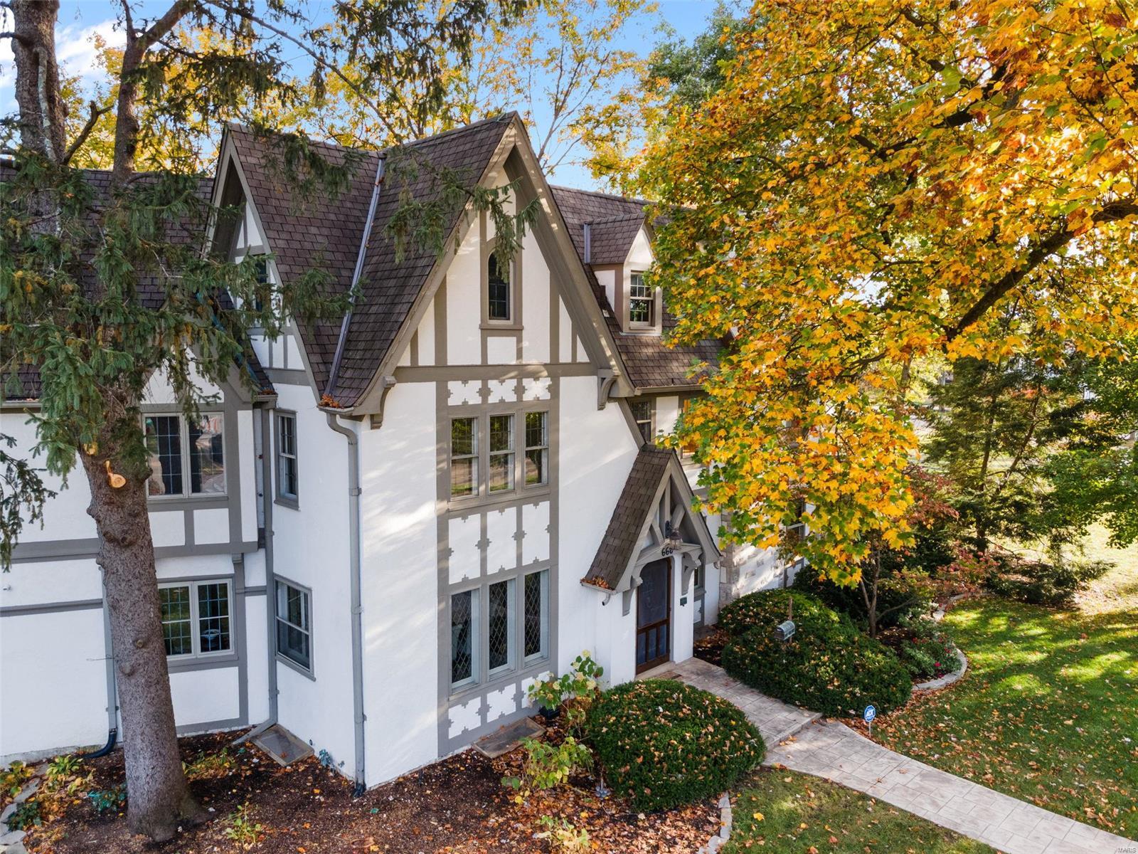 Mermod Place - Residential