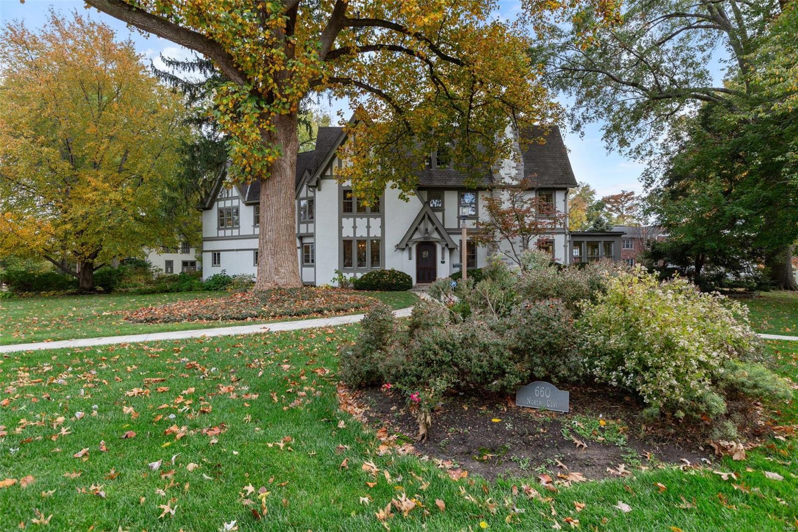 Mermod Place - Residential