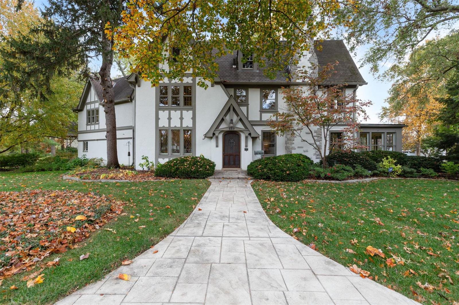 Mermod Place - Residential