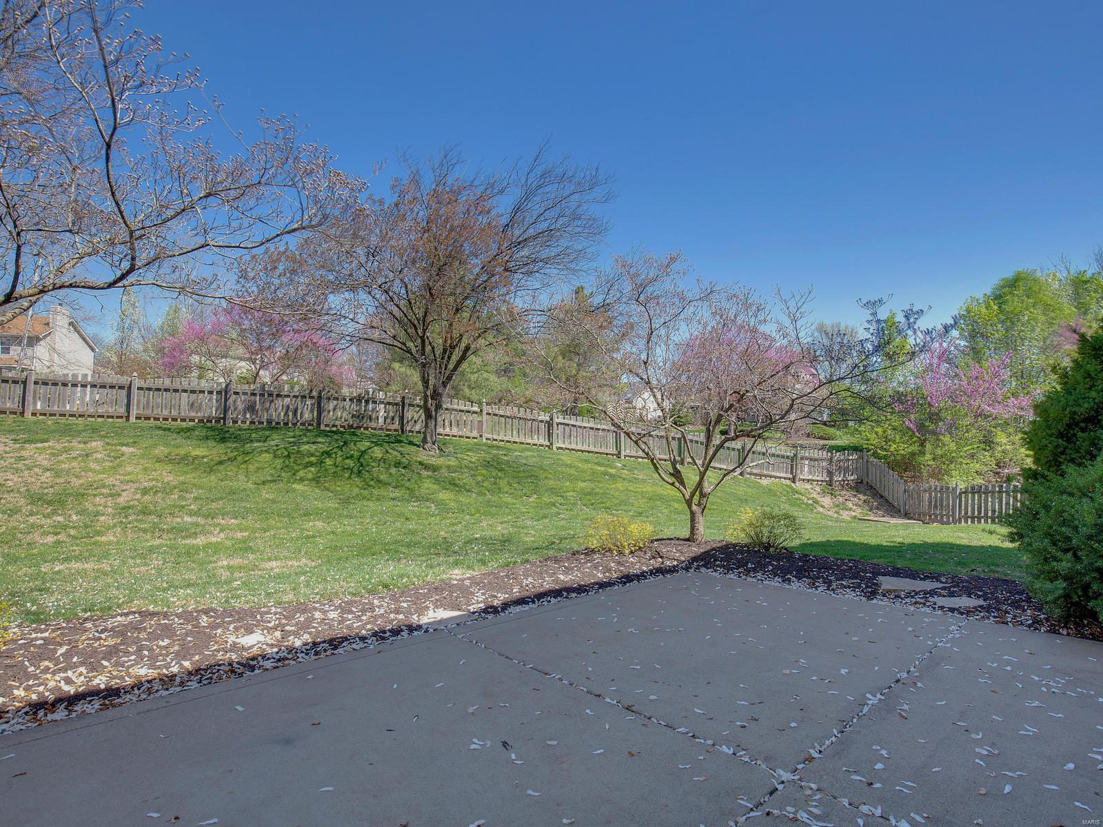 Twin Chimneys Village E Plum Grove - Residential