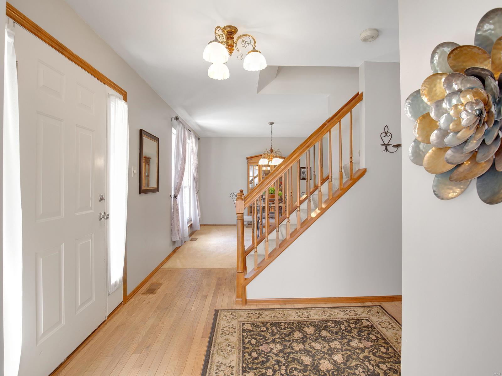 Twin Chimneys Village E Plum Grove - Residential