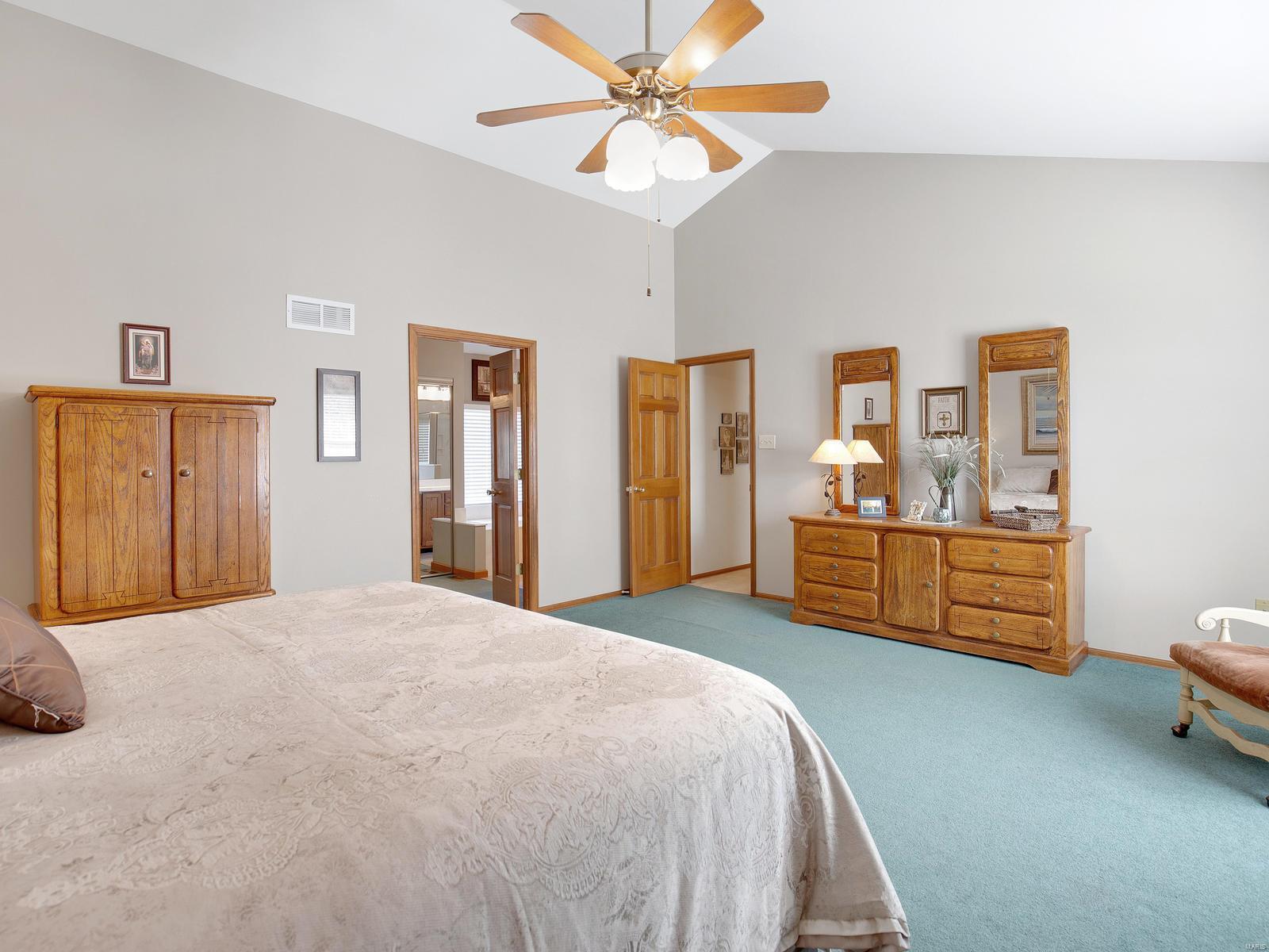 Twin Chimneys Village E Plum Grove - Residential