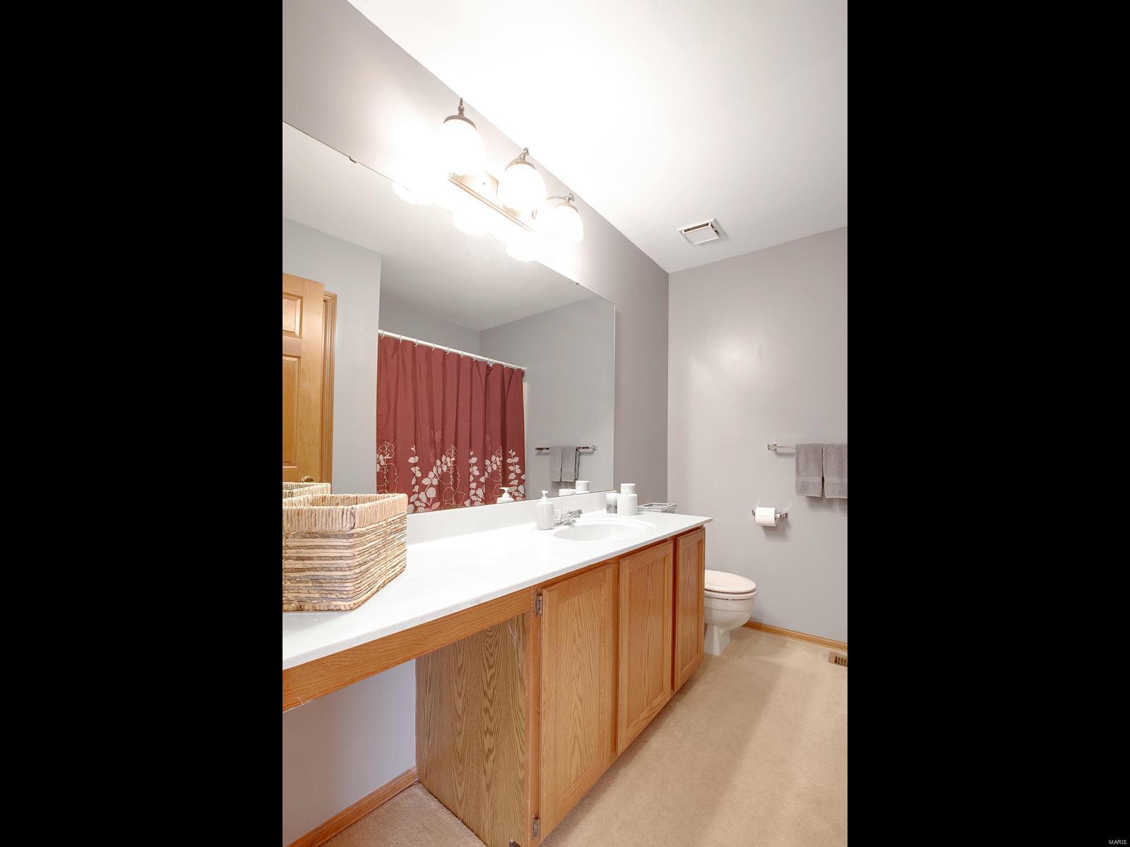 Twin Chimneys Village E Plum Grove - Residential