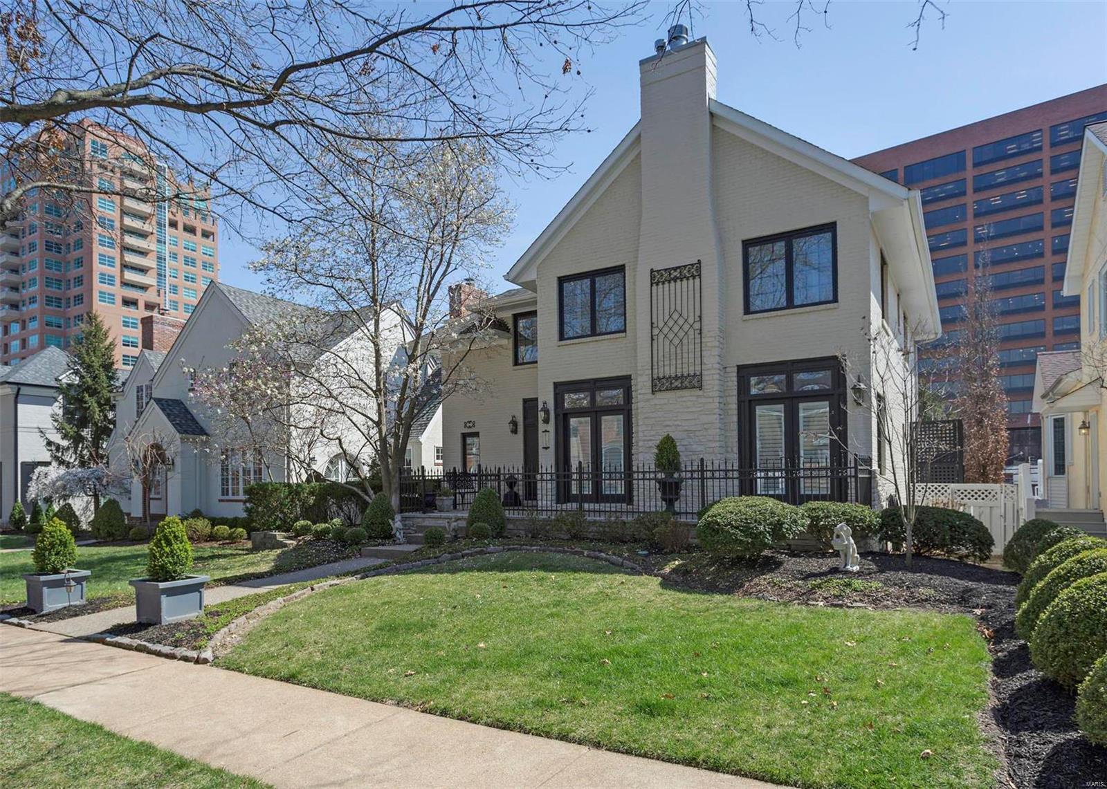 Clayton Gardens - Residential