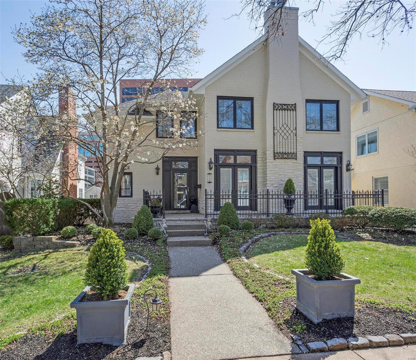 Clayton Gardens - Residential