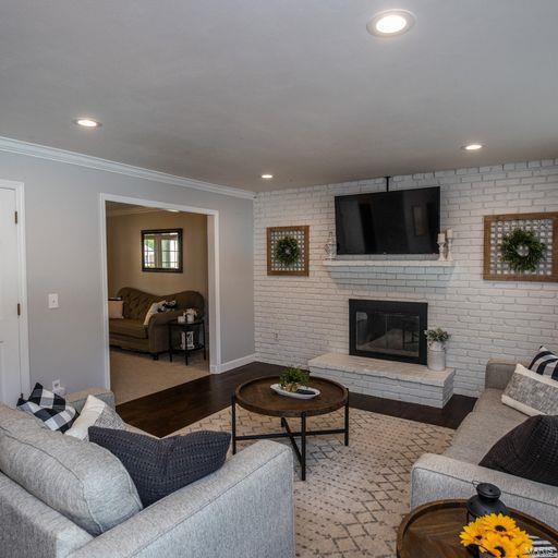 Spring Valley Woods #7 - Residential