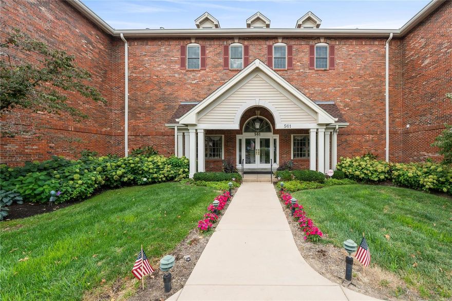 Prime Location Creve Coeur Condo! Ready to experience the epitome of modern comfort? Discover this Spacious Condo near Olive/I270 at the Villas at Golfview. This unit features a bright neutral decor, creating a welcoming ambiance from the moment you step inside. With 2 bedrooms and 2 baths, you'll have the perfect space for relaxation and entertainment.  Updated vinyl thermal windows and a newer HVAC system for year-round comfort and energy efficiency. In unit Laundry and extra large storage room across the hall. But that's not all! There's an outdoor pool to soak up the sun and stay refreshed during the summer months. Plus, with underground garage parking, you'll have peace of mind knowing your vehicle is safe and secure. Location matters, and this condo has it all. Situated near shopping, restaurants, medical facilities, you'll have everything you need within reach. Don't miss out on this incredible opportunity to live in style and convenience. Contact us today to schedule a viewing! Location: Suburban