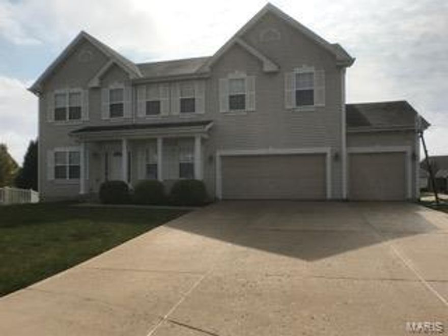 Wonderful BIG 2 Story Home, Large Walk-Out Corner Lot, Cul-de-Sac! Spacious rooms, 9' ceilings on the main level.  4 Br up stairs with additional room in basement.  Sound-Proof Music Studio in Finished LL (over 800+ additional sf finished in LL for over 4100 sq ft of living space), Crown Molding, Gas Fireplace, Ceramic Tile in UL Bathrooms, Vaulted Master Bedroom Ceiling, 3 car garage/driveway. Subdivision Pools, Clubhouse, & GOLF COURSE! Wont last long.