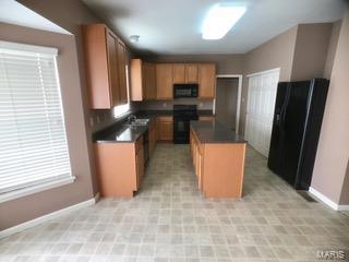 Vlgs At Dardenne Lewis & Clark Village - Residential Lease