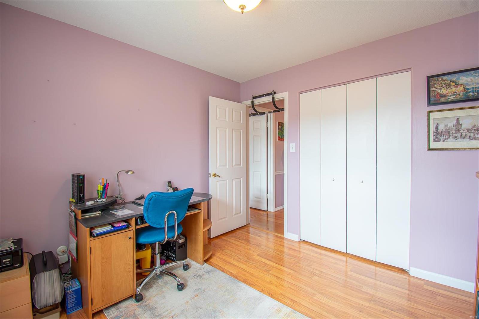 Lin Capri Condo - Residential